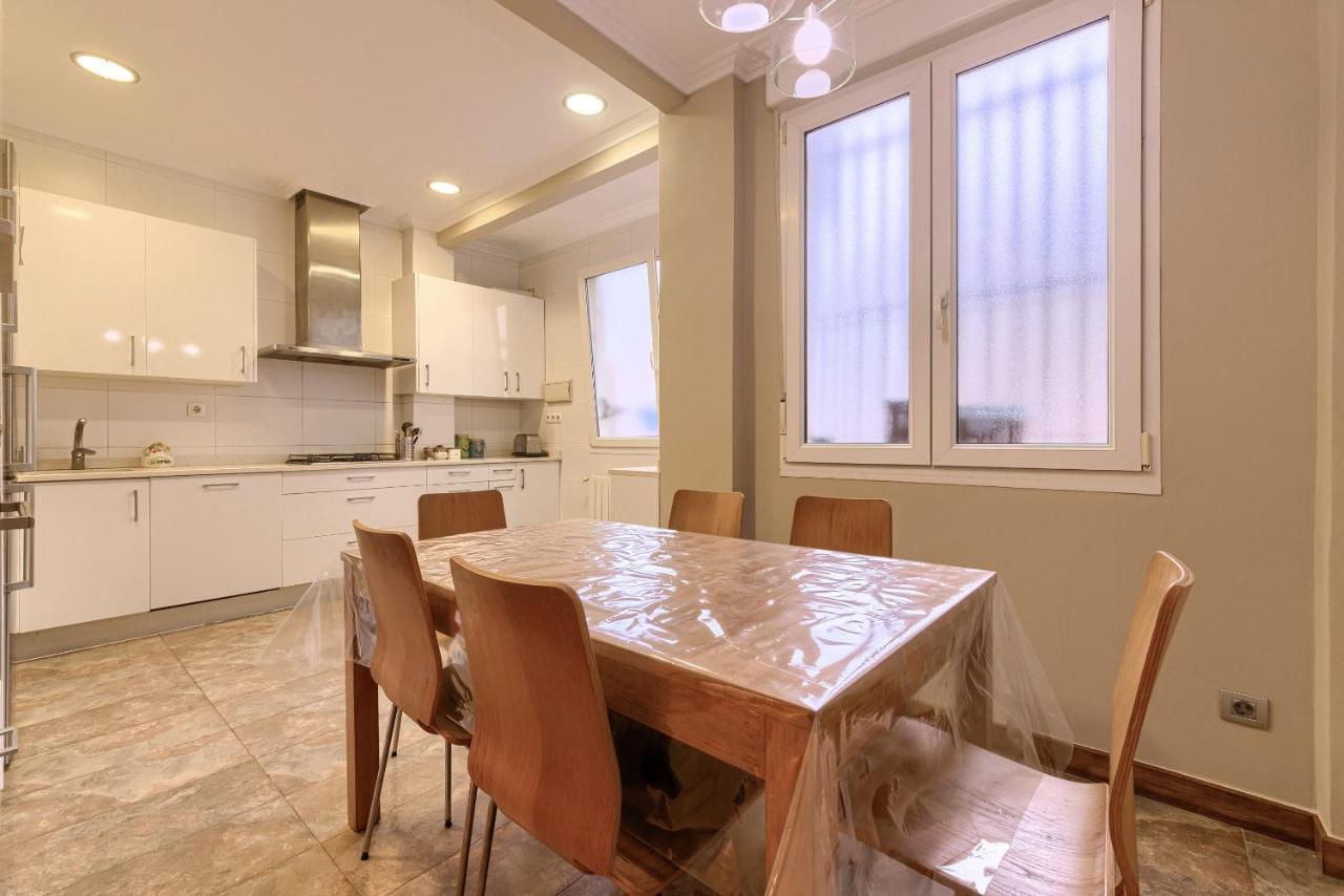 Encanto Y Confort En Calle Epalza - Tu Familia En El Corazon De Більбао Екстер'єр фото