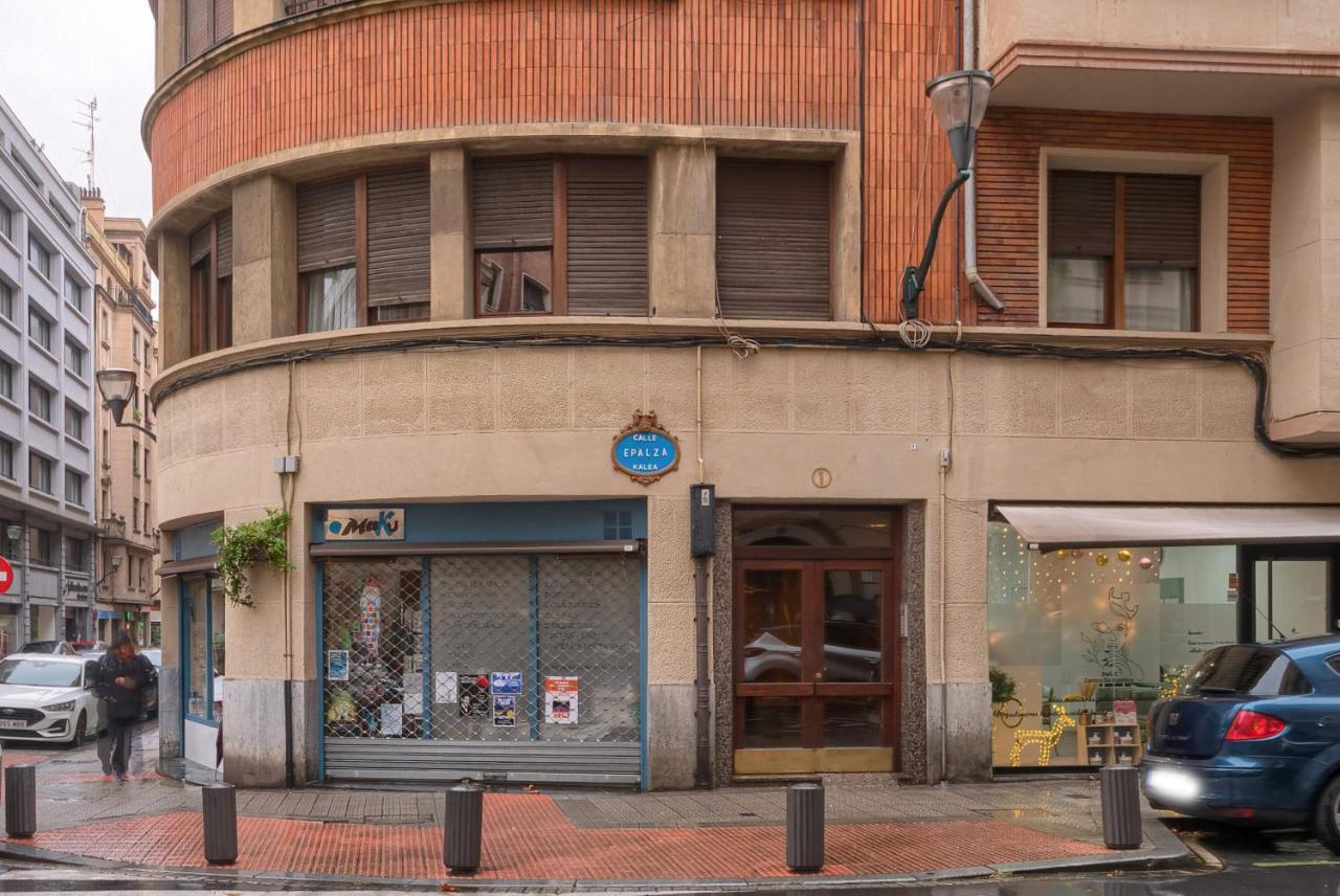Encanto Y Confort En Calle Epalza - Tu Familia En El Corazon De Більбао Екстер'єр фото